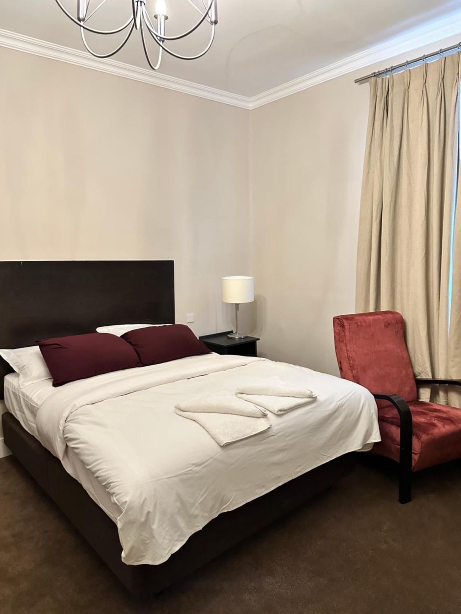 Green Ariana Hotel - Near Wembley And Central Лондон Екстериор снимка