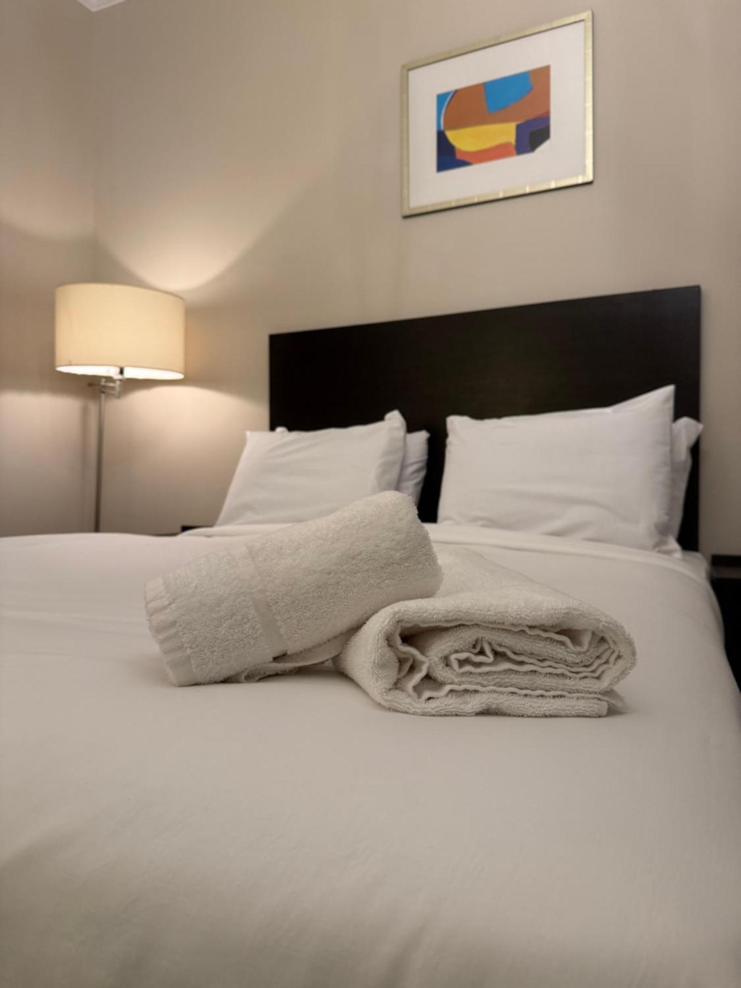 Green Ariana Hotel - Near Wembley And Central Лондон Екстериор снимка