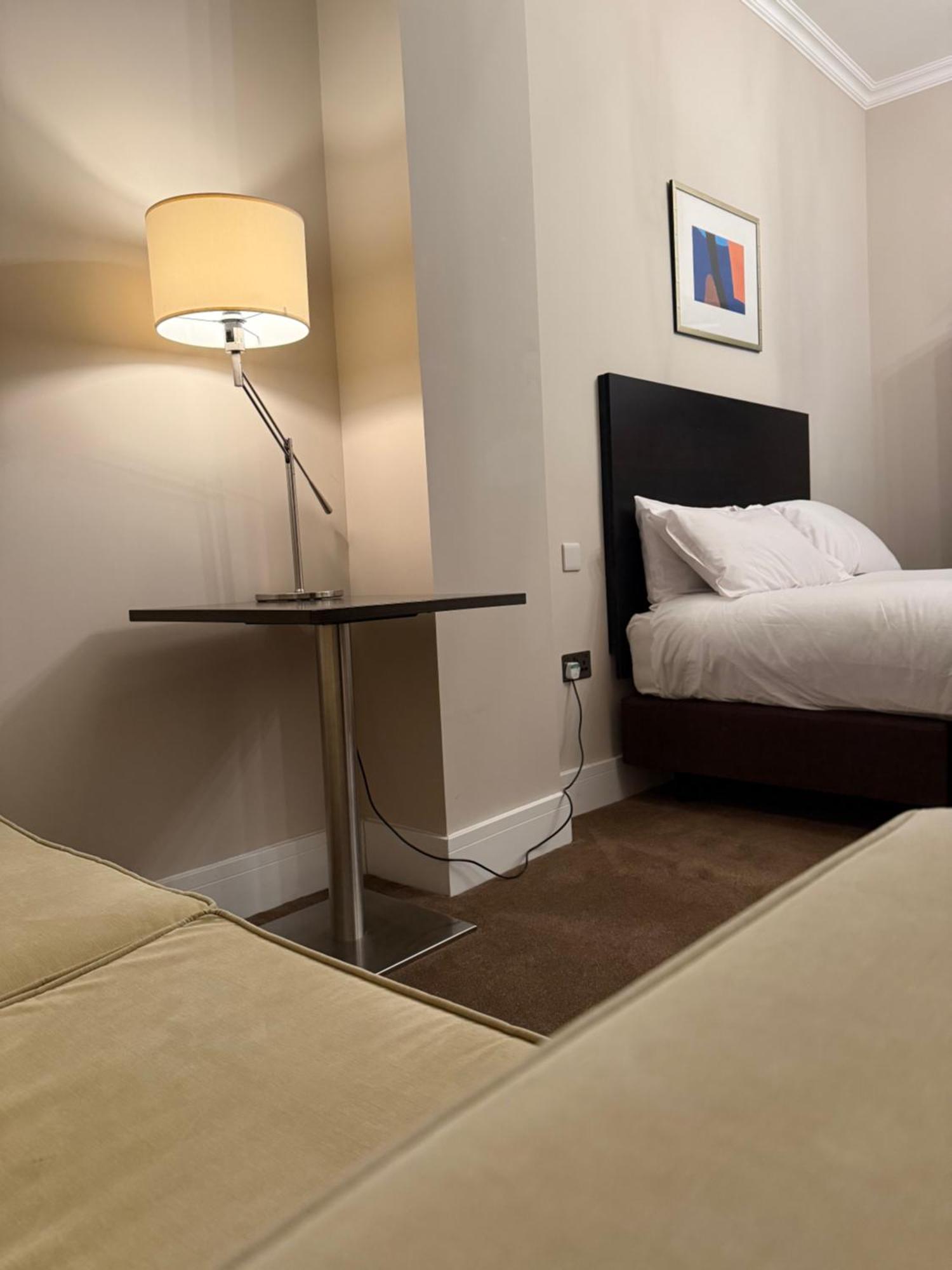 Green Ariana Hotel - Near Wembley And Central Лондон Екстериор снимка