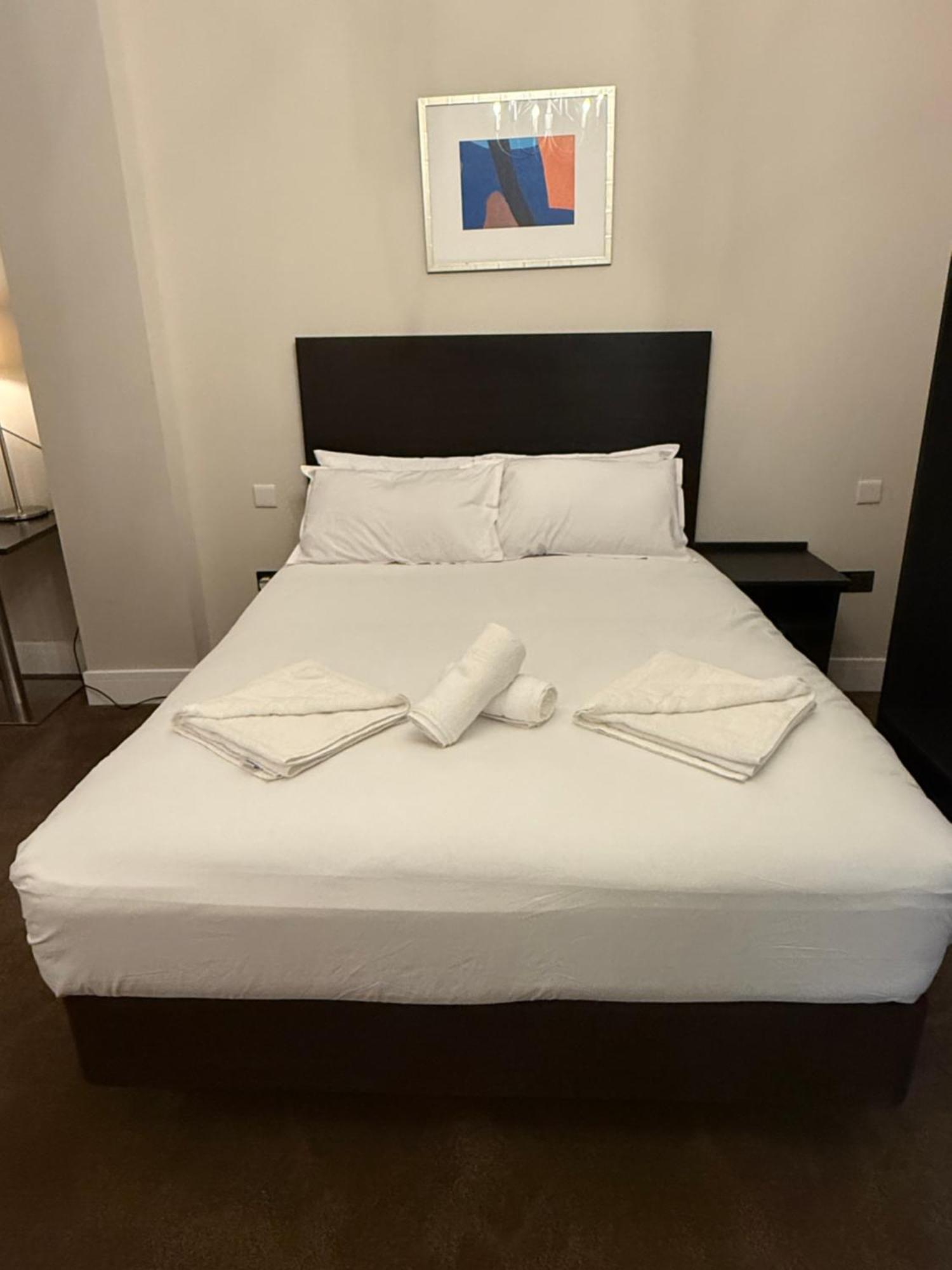 Green Ariana Hotel - Near Wembley And Central Лондон Екстериор снимка